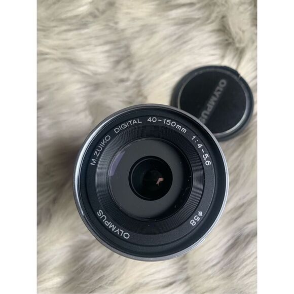 Olympus PEN Mini E-PM2 Digital Camera Including Lens 14-42mm and 40-150mm - Picture 6 of 10